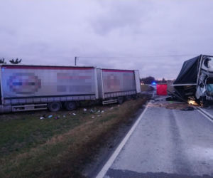Koszmarny wypadek w Gościeradzu koło Bydgoszczy. Nie żyje 24-latek