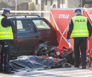 Wypadek w Błoniu k. Warszawy. Motocyklista nie żyje