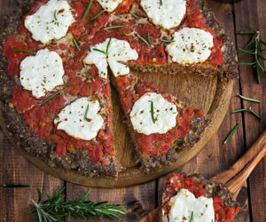 Mizza (meatzza): pizza i burger w jednym, czyli mięsna pizza