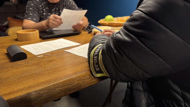 Potężna akcja antykorupcyjna w Łódzkiem. 10 osób zatrzymanych, w tym urzędnicy i policjanci