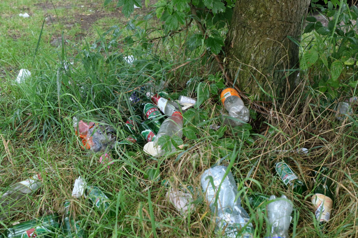 Hieny rozdrapują szczątki Reduty Ordona. Bohaterowie z Ochoty wciąż nie są pochowani z czcią i upamiętnieni 