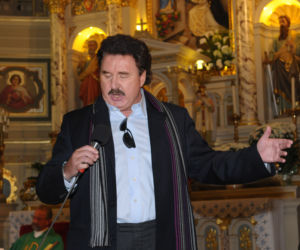 Krzysztof Krawczyk w kościele
