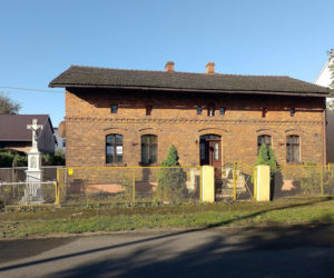 To jedno z najpiękniejszych miast na Śląsku. Produkowano w nim części do samolotów, a w PRL-u było wsią