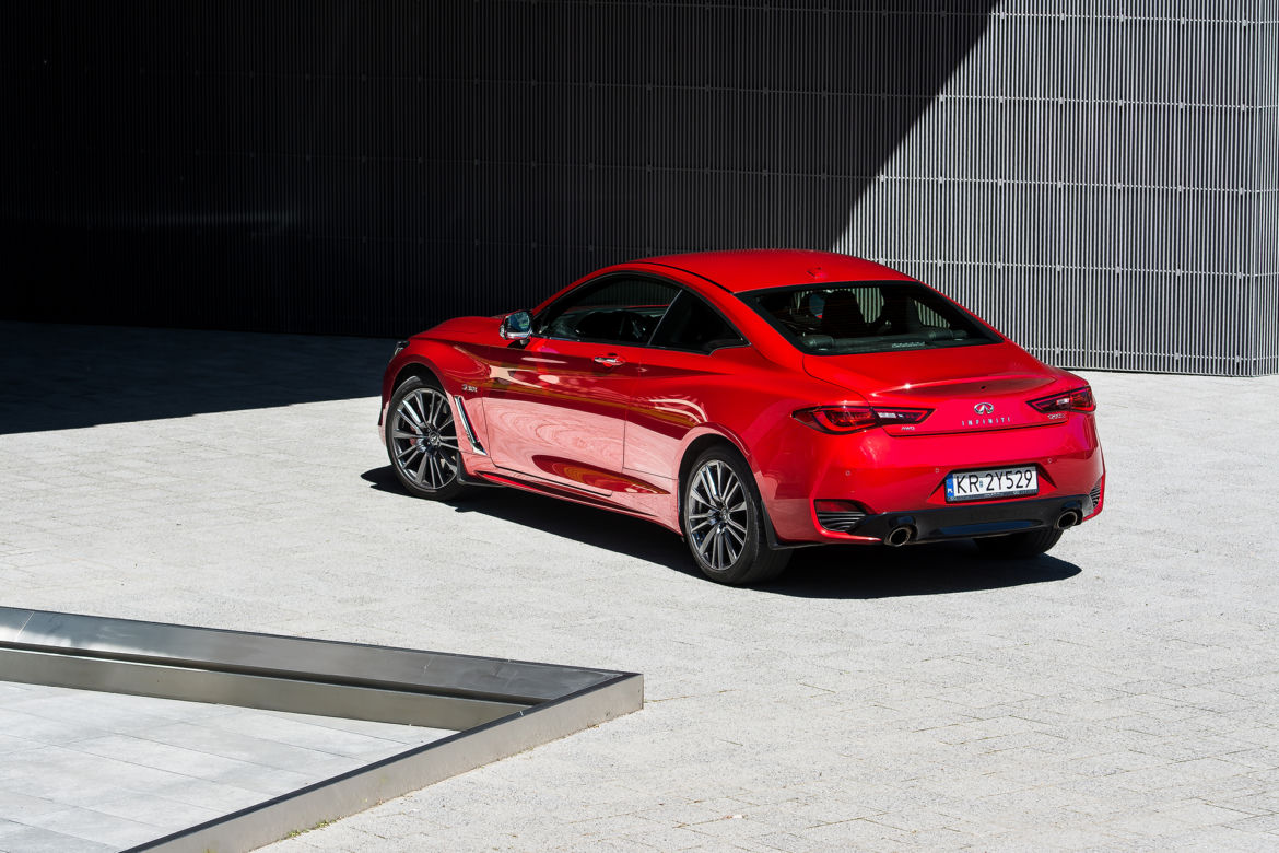 Infiniti Q60 3.0 V6 TwinTurbo AT AWD Sport Tech