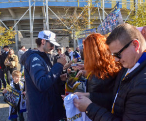 Tak PRES Toruń świętował mistrzostwo z kibicami! Feta pod Motoareną