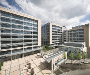 Kompleks biurowy Adgar obejmuje trzy budynki: Adgar Business Centre, Adgar Plaza A i Adgar Plaza B