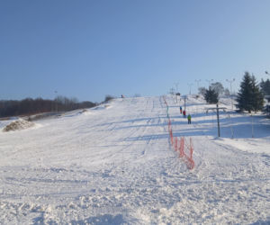 Na miejscu nie ma wypożyczalni, trzeba mieć swój sprzęt