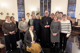 Poślubiły Jezusa i żyją jak zakonnice. Usłyszały o sobie mocne słowa