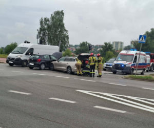 Wypadek na skrzyżowaniu w Starachowicach