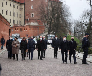 MIESIĘCZNICA POGRZEBU PARY PREZYDENCKIEJ
