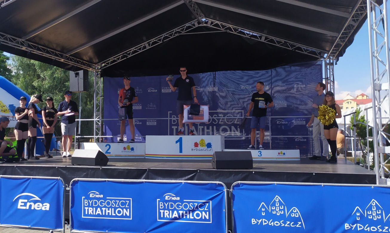 Policjant z Bydgoszczy najlepszy w Polsce. Duże sukcesy w zawodach triathlonowych