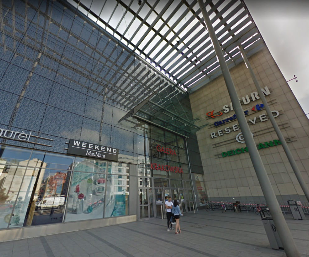 Miał w plecaku cukierki, trafił do aresztu! Akcja policjantów przed Galerią Krakowską