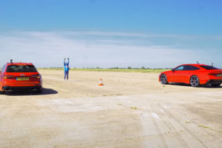 Rodzinne starcie na prostej! Audi RS 4 Avant vs. Audi RS 7 Sportback - WIDEO