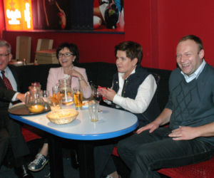 Beata Szydło w kręgielni