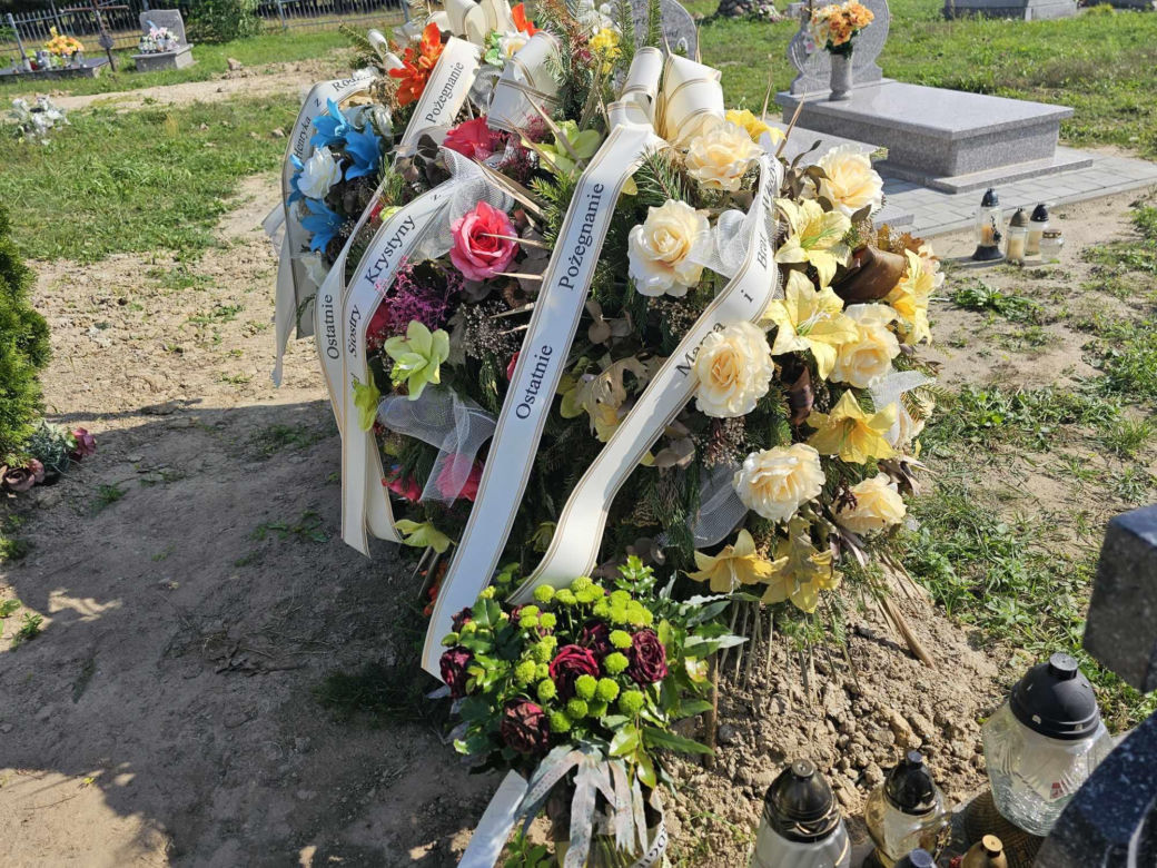 Nienadówka. Tak pożegnali Andrzeja. Został zamordowany  [GALERIA]