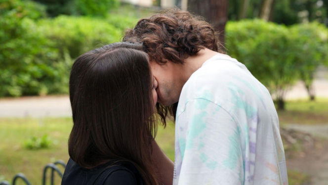 Barwy szczęścia, odc. 3287. Ewa (Gabriela Ziembicka), Romeo (Jacek Tyszkiewicz)