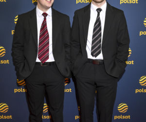 Co ona ma na sobie?! Szroeder wyglądała jak w firance z PRL-u