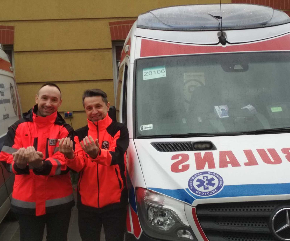 Poród odebrali Tomasz Gołębiewski i Janusz Daraszkiewicz, ratownicy szczecińskiego pogotowia