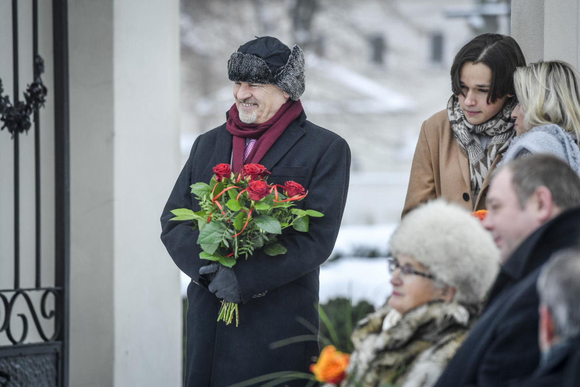 Gwiazdor "Na Wspólnej" zaatakowany przez fankę! "Niech pan już przestanie chlać"!