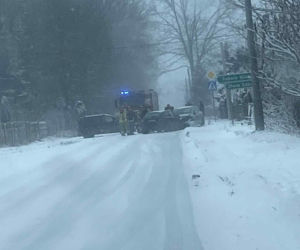 Atak zimy i wypadki na drogach regionu