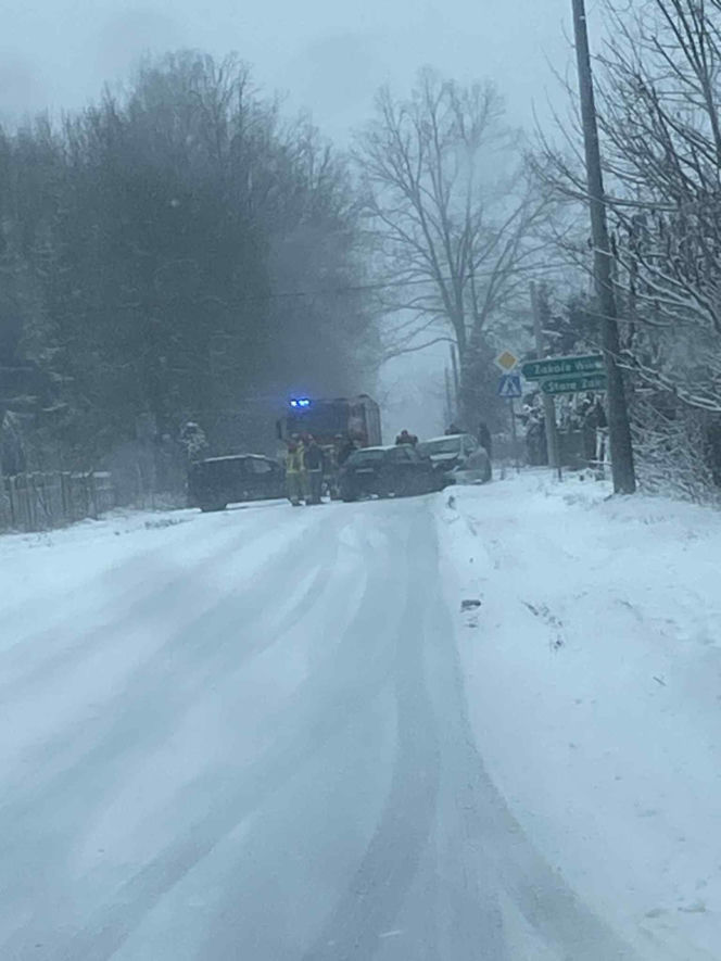 Atak zimy i wypadki na drogach regionu