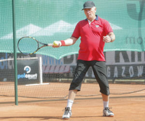 Karol Strasburger ćwiczy