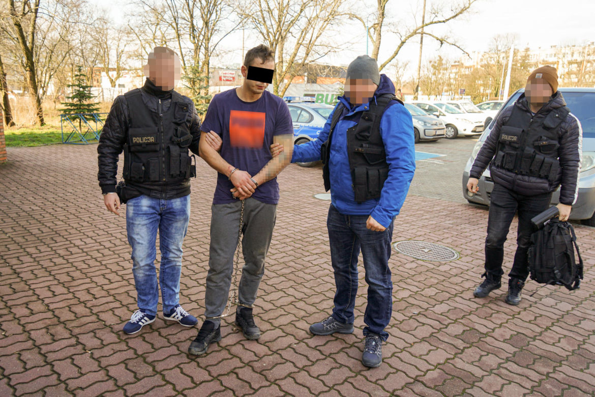 Po brutalnym napadzie pod Piasecznem, roztrzaskali się pod Bydgoszczą