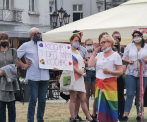 Jestem człowiekiem, nie ideologią manifestacja w Kaliszu