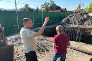 Kolej buduje 40- metrowy maszt w okolicy ul. Tatrzańskiej