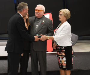 Lech Wałęsa z synem Jarosławem