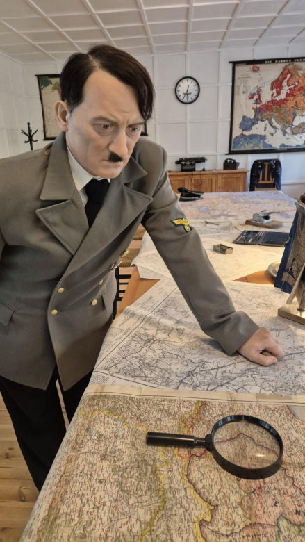 Wilczy Szaniec to jedna z najpopularniejszych atrakcji w Polsce. Zobacz zdjęcia