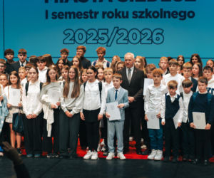 Najzdolniejsi uczniowie odebrali stypendia Prezydenta Miasta Siedlce