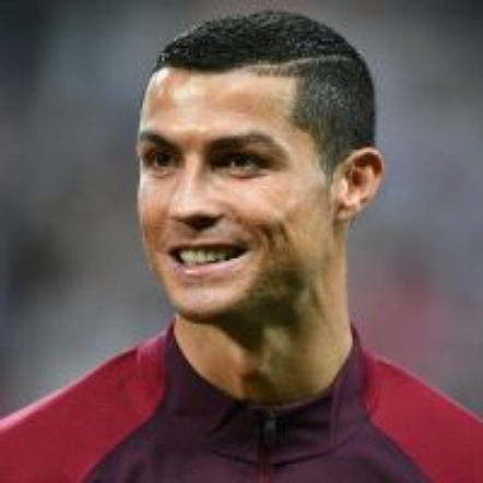 Ronaldo ma bliźniaki! Opuszcza ważny mecz, żeby spotkać się z dziećmi – informacje, premiery teledysków – ESKA.pl