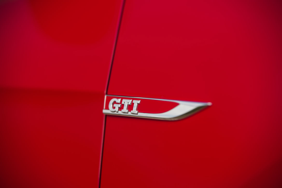 Volkswagen Golf GTI TCR 2.0 TSI 290 KM DSG7