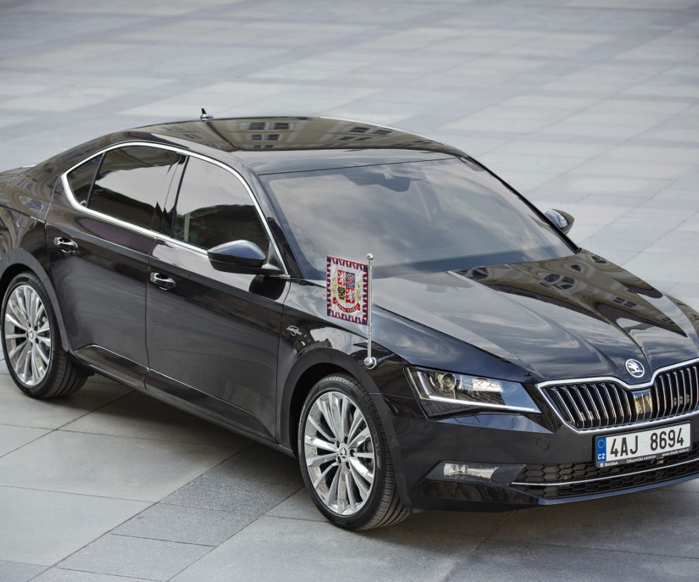 Prezydencka  Skoda Superb Laurin&Klement