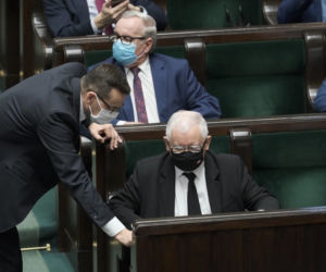 Jarosław Kaczyński w drodze do sejmu
