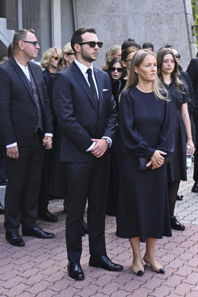Tak pożegnały Jana Frycza córka i wnuczka. Trudno się nie rozpłakać
