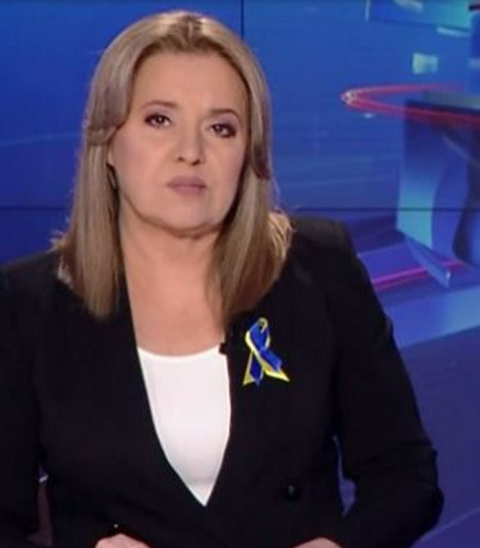 Danuta Holecka została blondynką