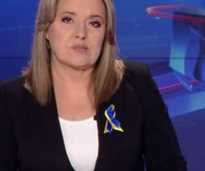 Danuta Holecka została blondynką
