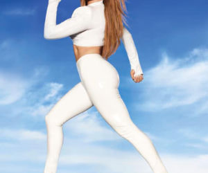 Jennifer Lopez, najseksowniejsza gwiazda po 40