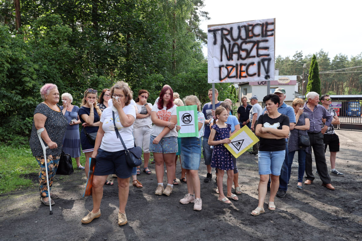 Smród ze spalarni nie daje żyć mieszkańcom wsi Rządza