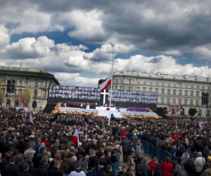 Żałoby narodowe w Polsce- 10-18.04.2010 po katastrofie pod Smoleńskiem