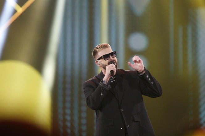 Grzegorz Hyży kiedyś i dziś. Od skromnego chłopaka z "X Factora" do ikony męskiego stylu