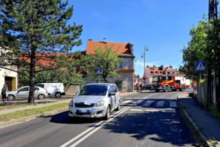 Samochód potrącił pieszego