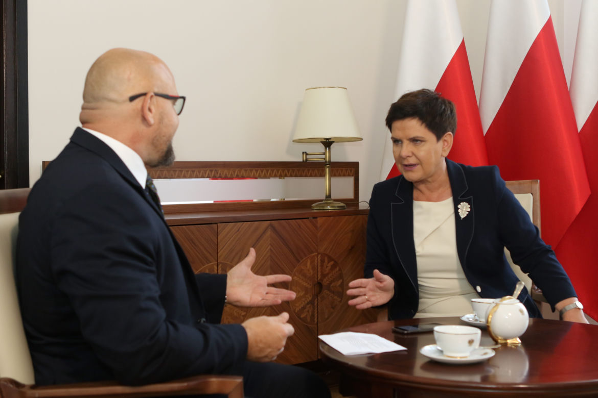 WYWIAD DLA SUPER EXPRESSU" Z PANIĄ PREMIER.