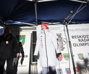 Kacper Tomasiak powitany po IO w rodzinnych stronach