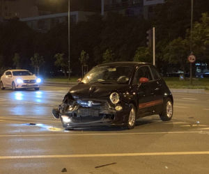 Wypadek drogowy, Warszawa, skrzyżowanie ul. Poligonowej z Ostrobramską
