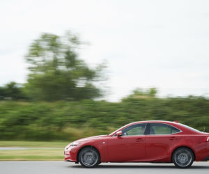 Lexus IS200t