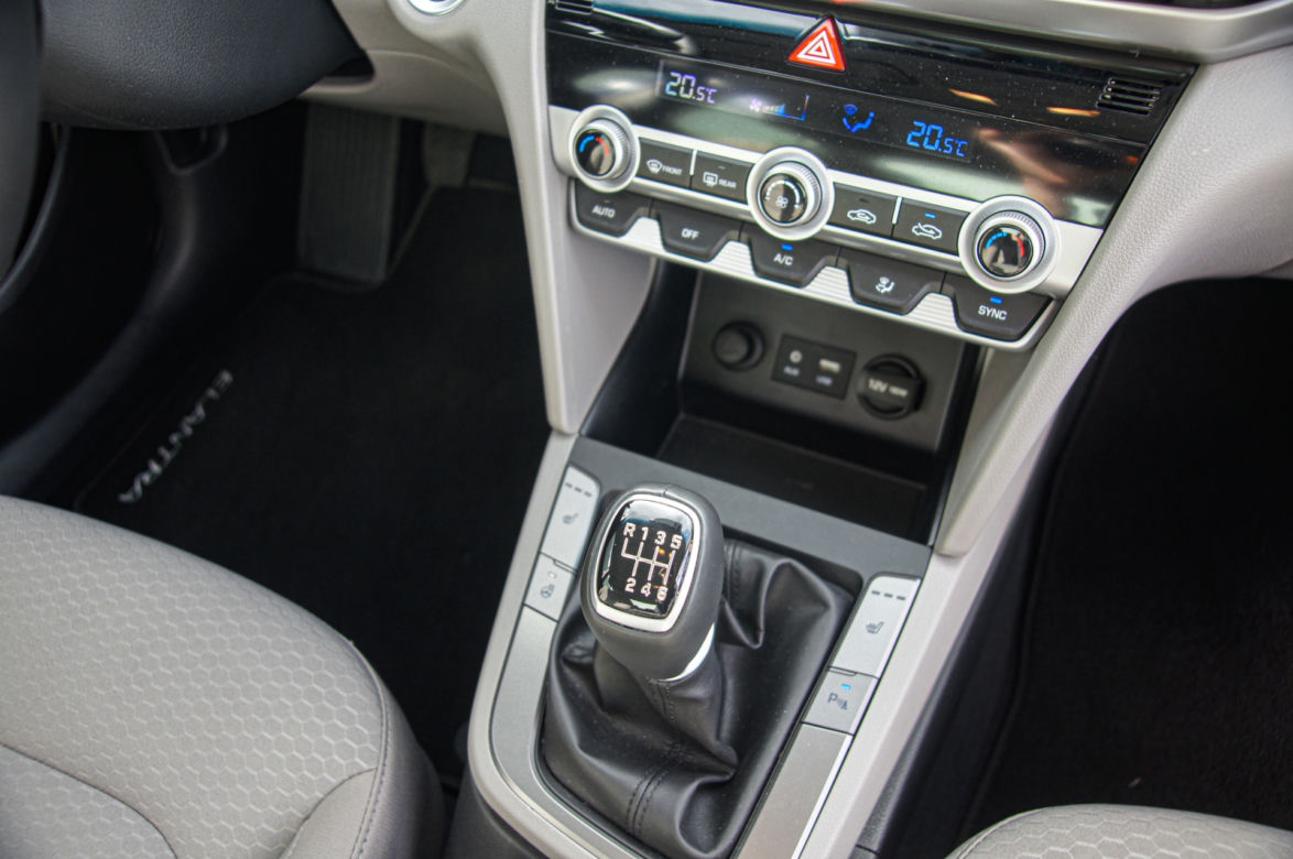 Hyundai Elantra Style 1.6 MPi 126 KM 6MT