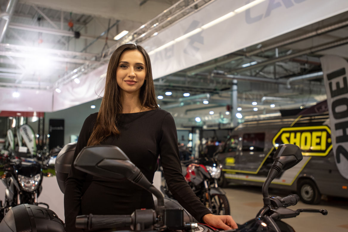 hostessy na Warsaw Motorcycle Show 2019 - GALERIA